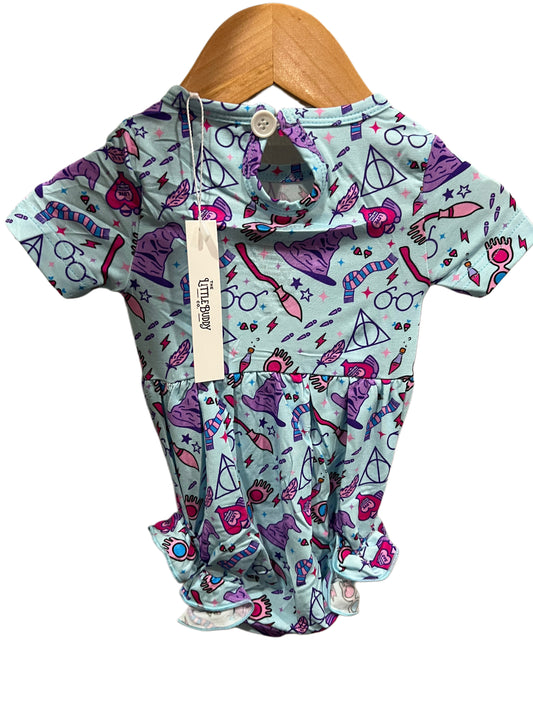 :You’re just as sane as I am: bamboo ruffle leg bubble