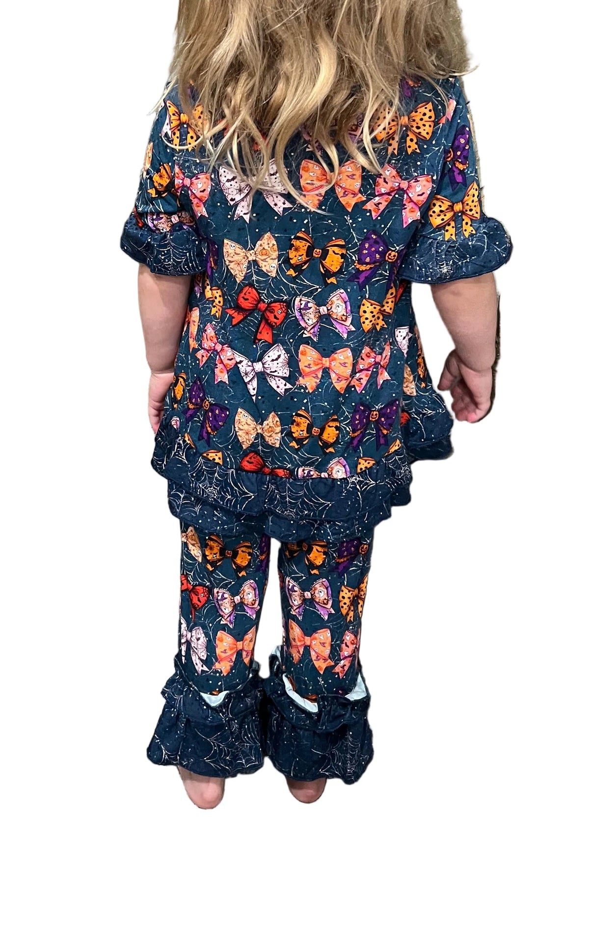 Hallo-bows bamboo pajama lounge set with ruffles