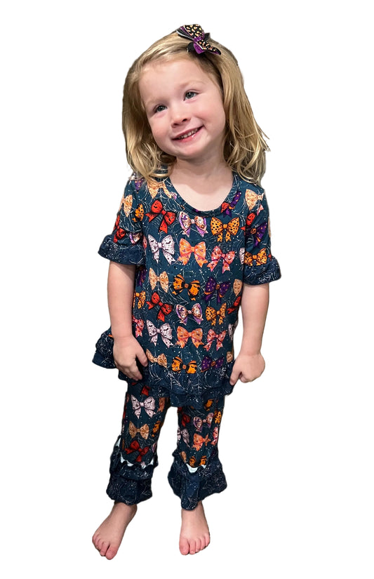 Hallo-bows bamboo pajama lounge set with ruffles
